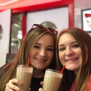 Meet your Posher, Kameron